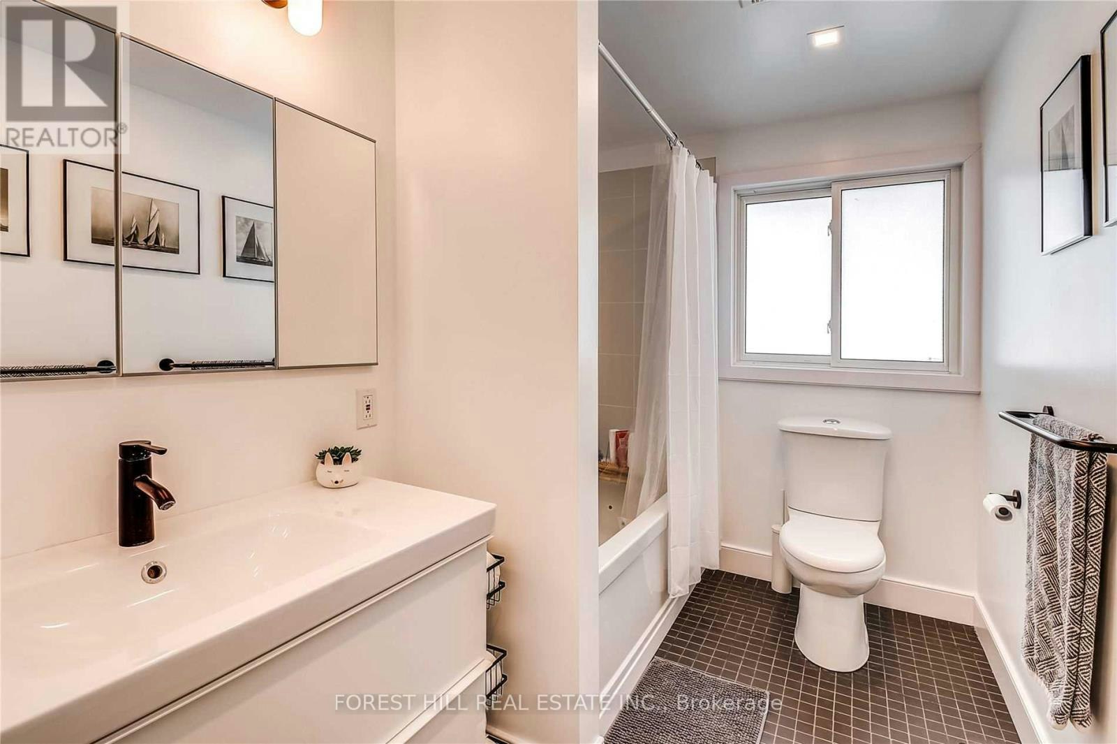 3 Shakespeare Drive, Guelph, ON, N1E 6G5 - 10