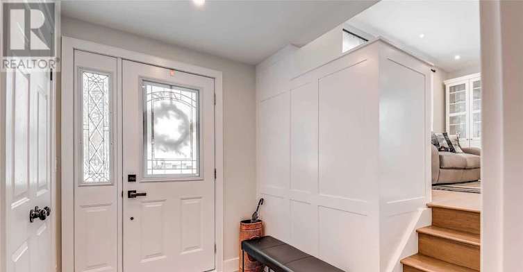 3 Shakespeare Drive, Guelph, ON, N1E 6G5 - 2