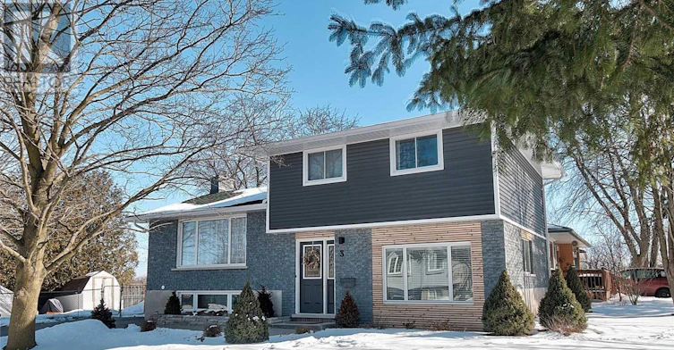 3 Shakespeare Drive, Guelph, ON, N1E 6G5