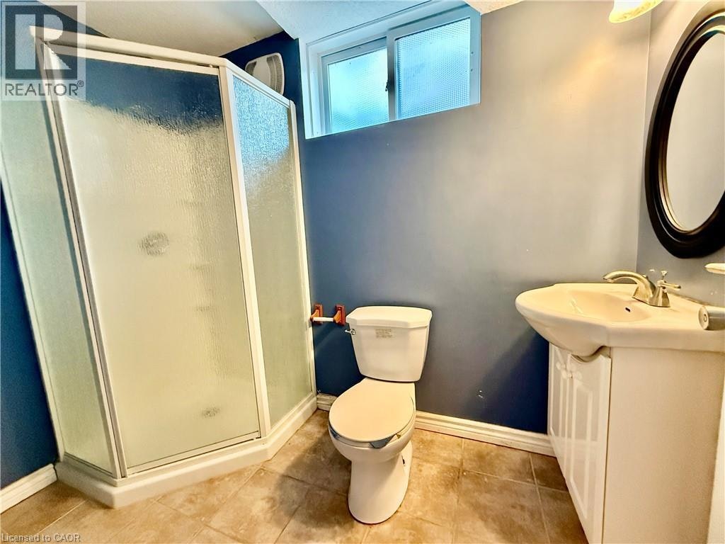 596 Violet Street, Waterloo, ON, N2V 2V6 - 24