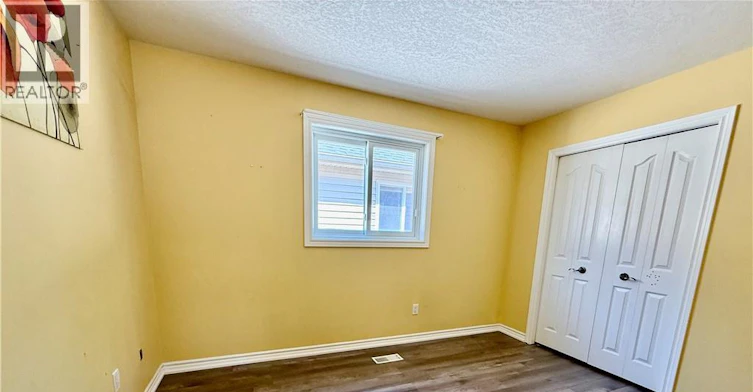 596 Violet Street, Waterloo, ON, N2V 2V6 - 18