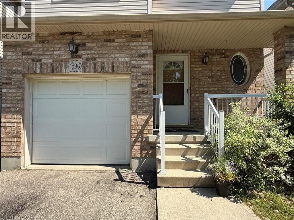 596 Violet Street, Waterloo, ON, N2V 2V6 - 2