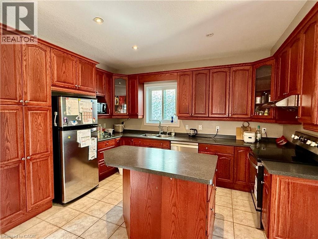 596 Violet Street, Waterloo, ON, N2V 2V6 - 6