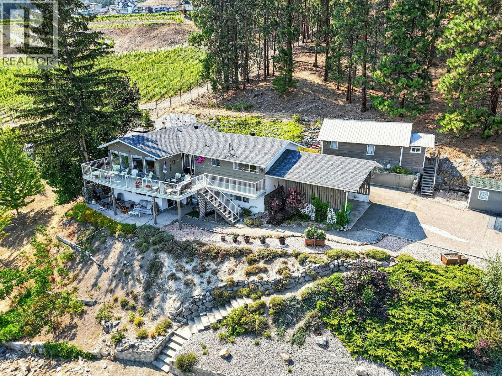 5868 Macgregor Road, Peachland, BC, V0H 1X4