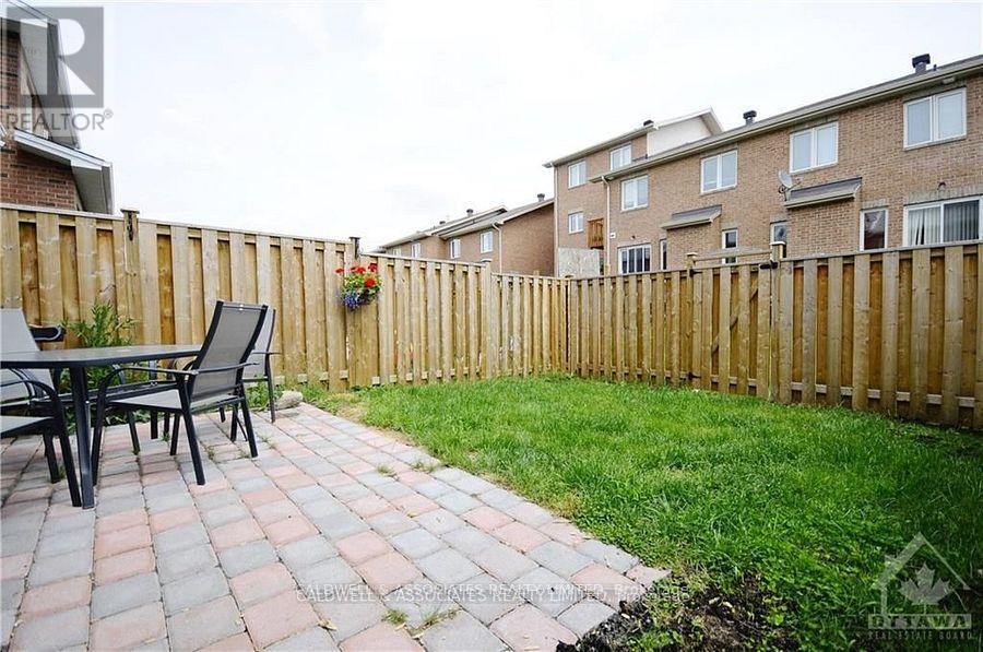 220 Freedom Private, Ottawa, ON, K1G 6W2 - 12