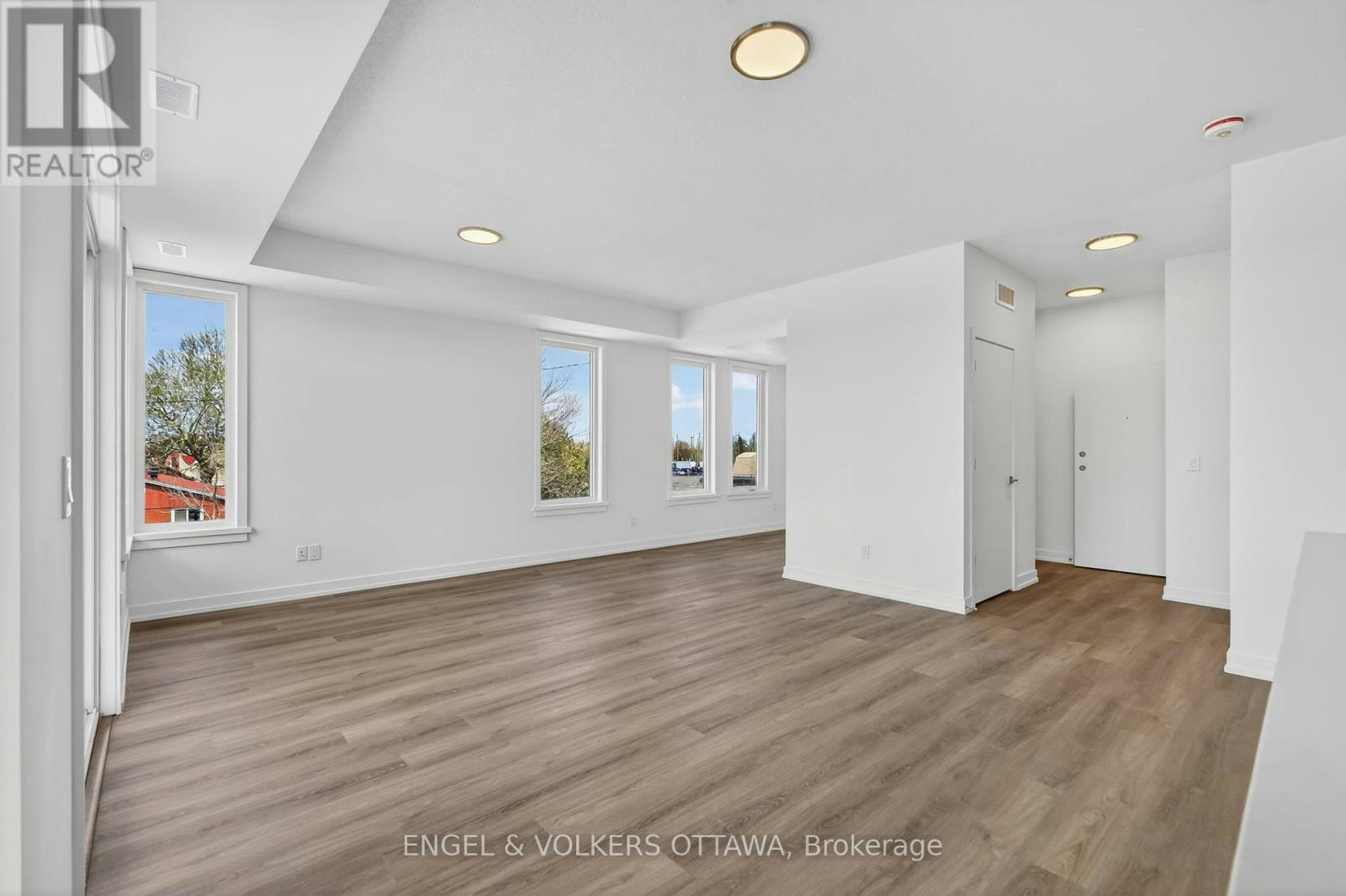 120 Stardust Private, Ottawa, ON, K1T 3W6 - 14