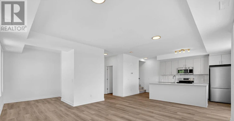 120 Stardust Private, Ottawa, ON, K1T 3W6 - 3