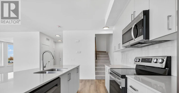 120 Stardust Private, Ottawa, ON, K1T 3W6 - 12