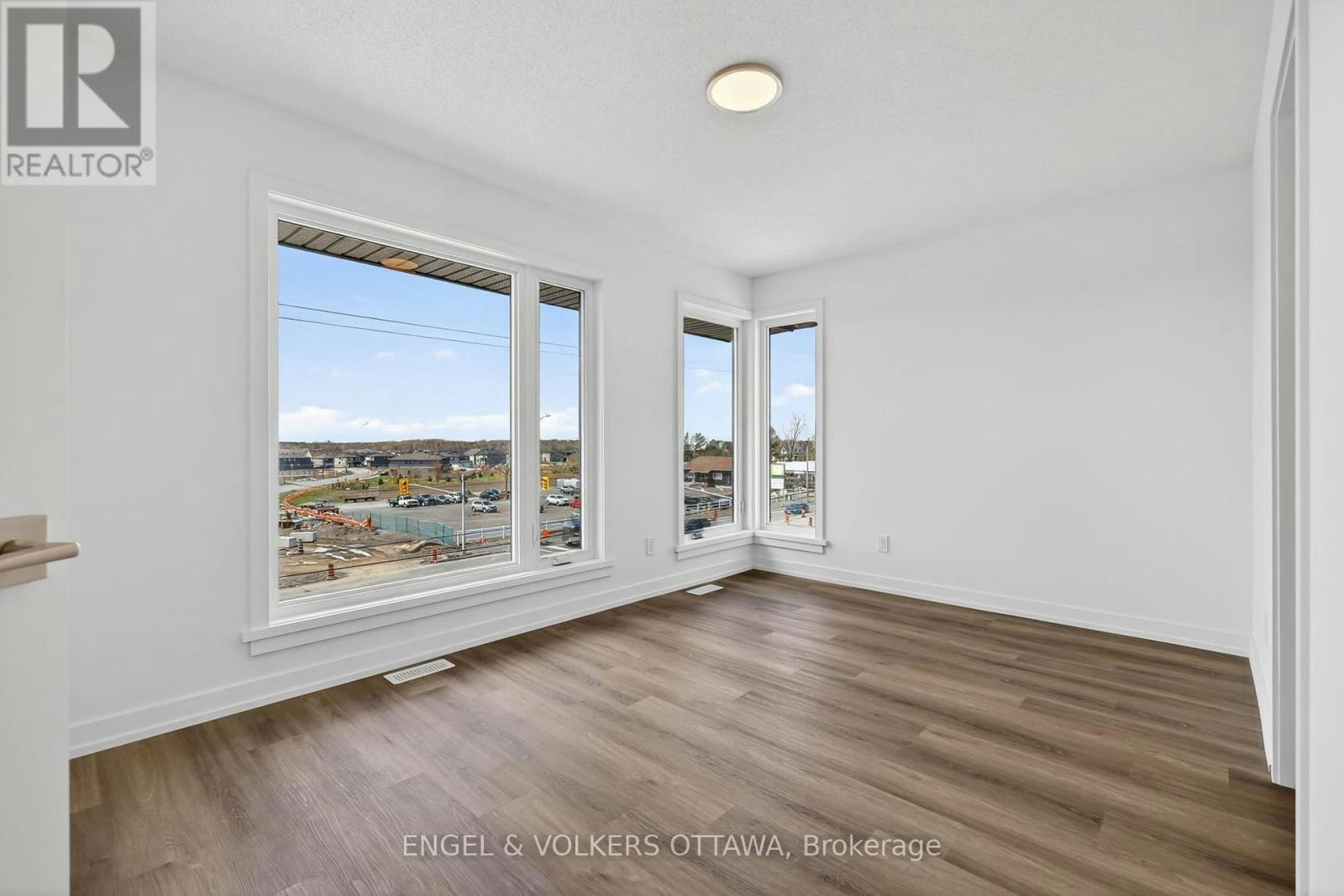 120 Stardust Private, Ottawa, ON, K1T 3W6 - 35