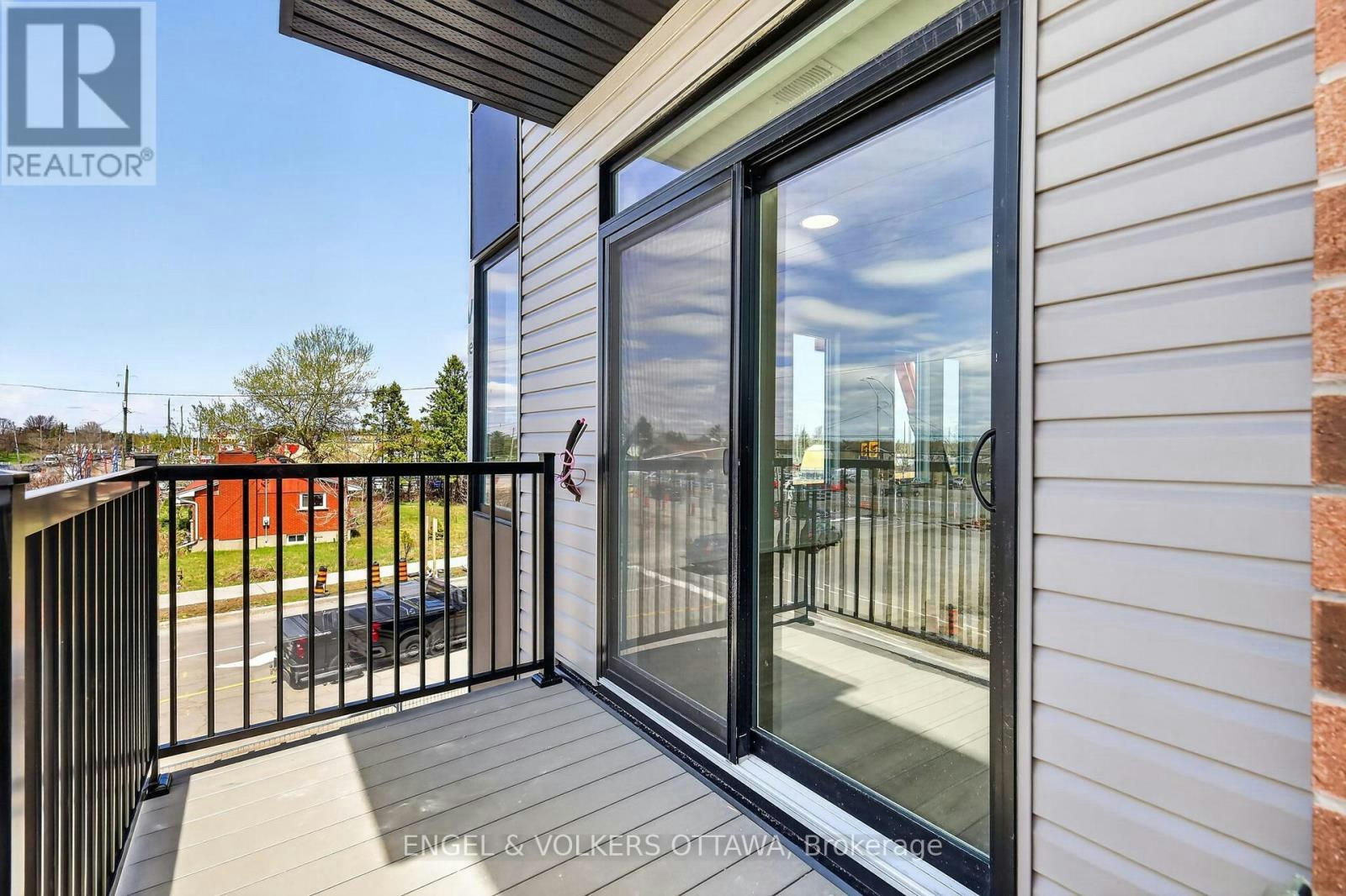 120 Stardust Private, Ottawa, ON, K1T 3W6 - 38