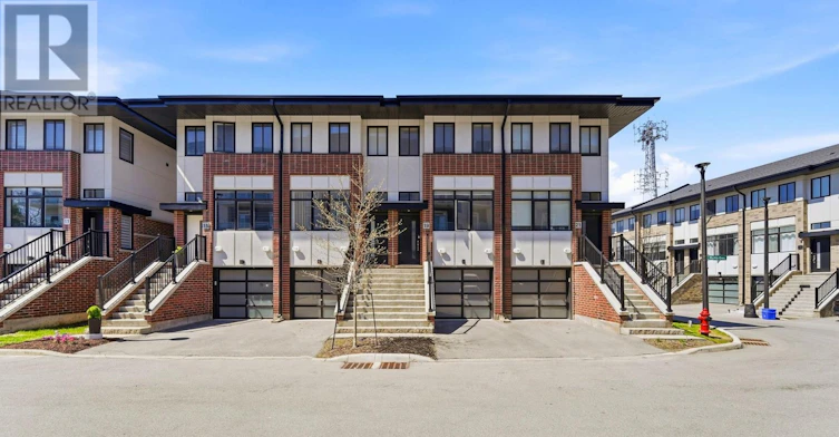 19 Markle Crescent, Hamilton, ON, L9G 0H4