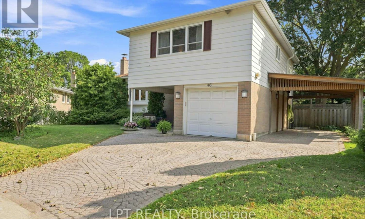46 Tweedrock Crescent