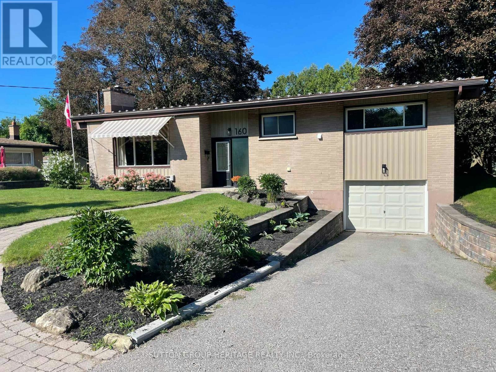 160 Laurel Court, Oshawa, ON, L1G 6M5