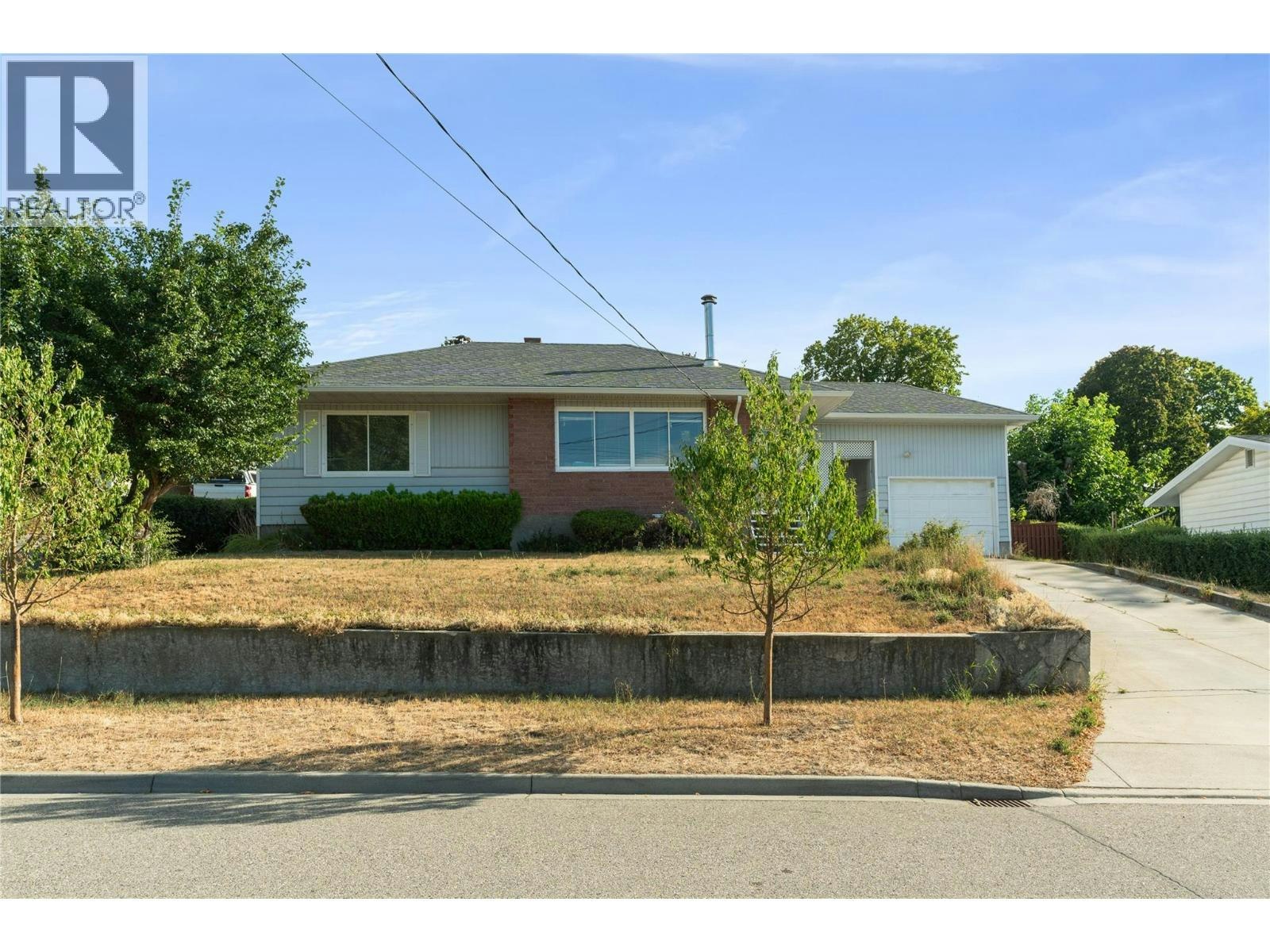 2004 29th Crescent Crescent, Vernon, BC, V1T 1Y5