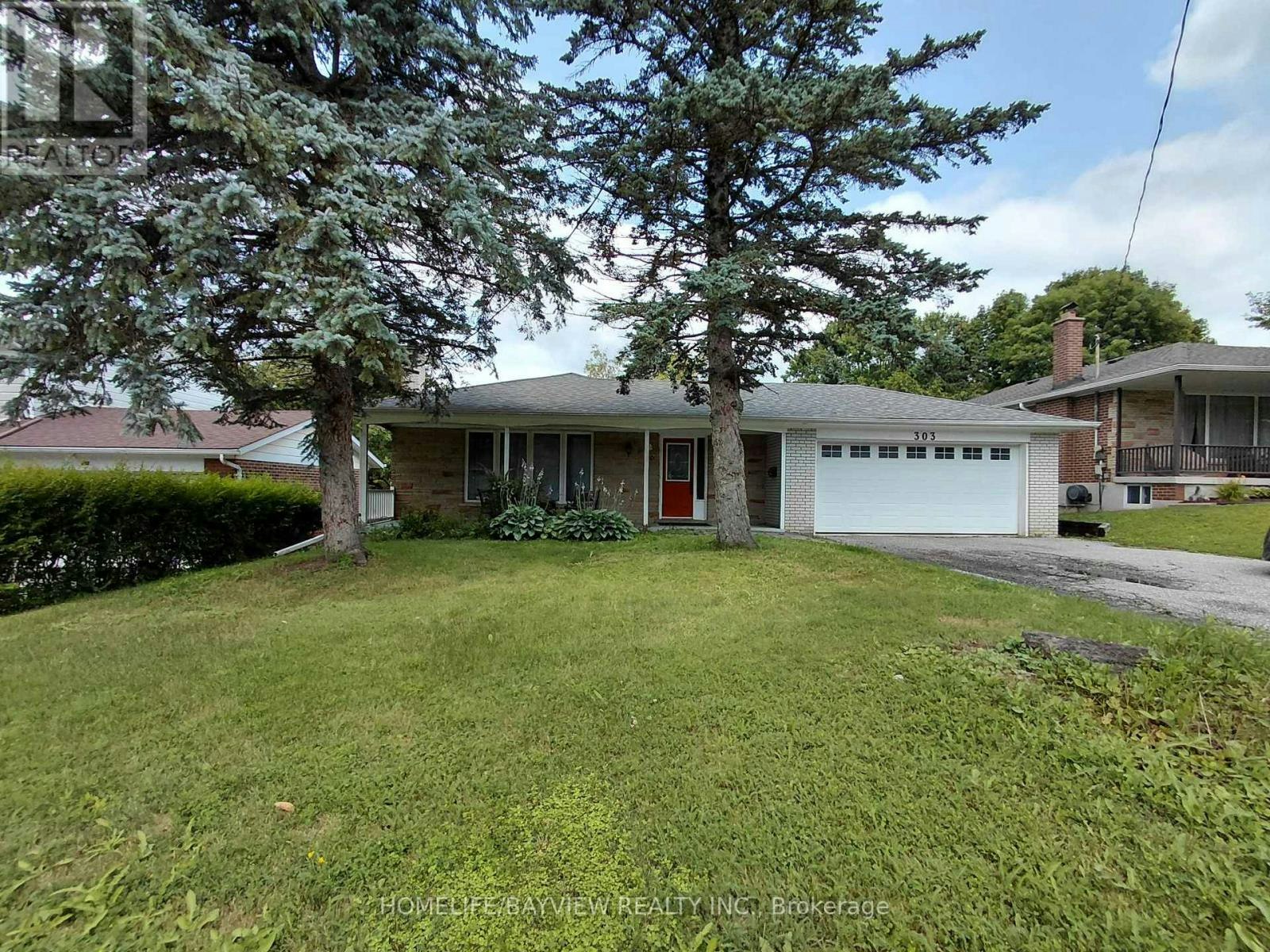 303 Millard(main Level Avenue, Newmarket, ON, L3Y 1Z3 - 12