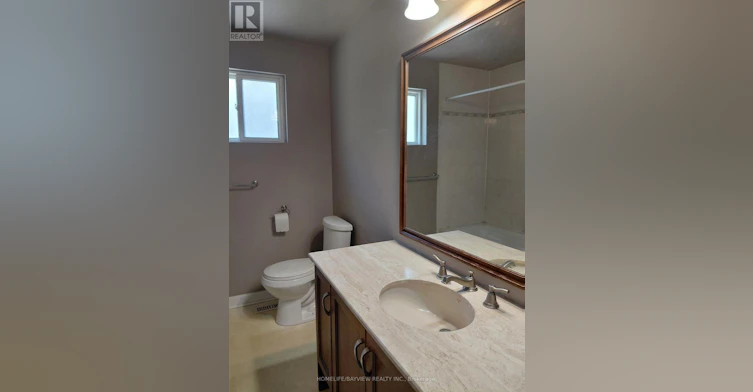 303 Millard(main Level Avenue, Newmarket, ON, L3Y 1Z3 - 11