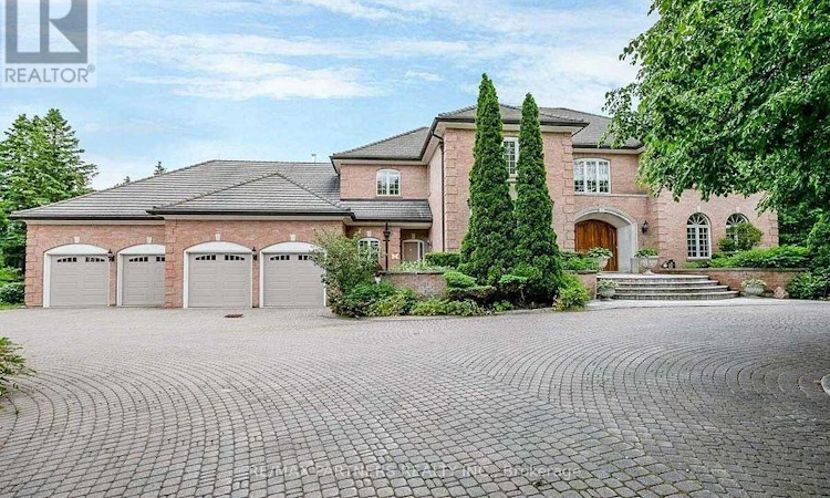 11 Jarvis Avenue