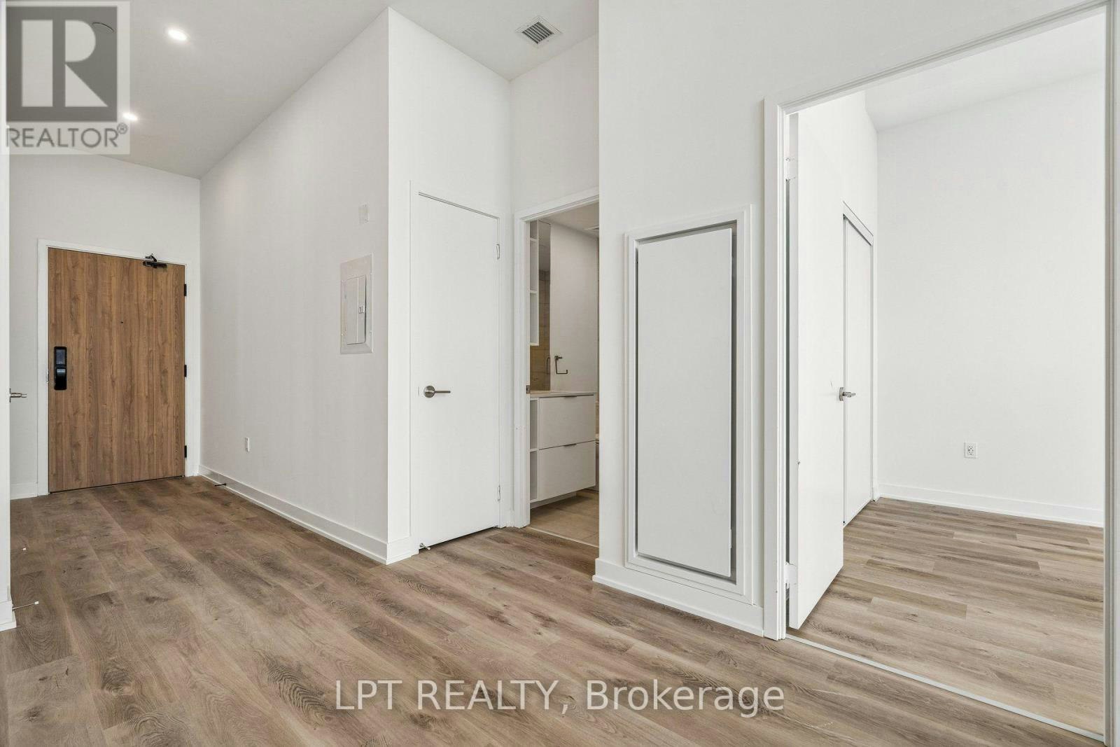 3207-1 Fairview Road E, Mississauga, ON, L5A 0B4 - 13
