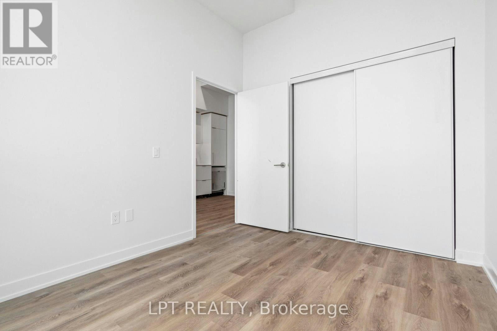 3207-1 Fairview Road E, Mississauga, ON, L5A 0B4 - 16