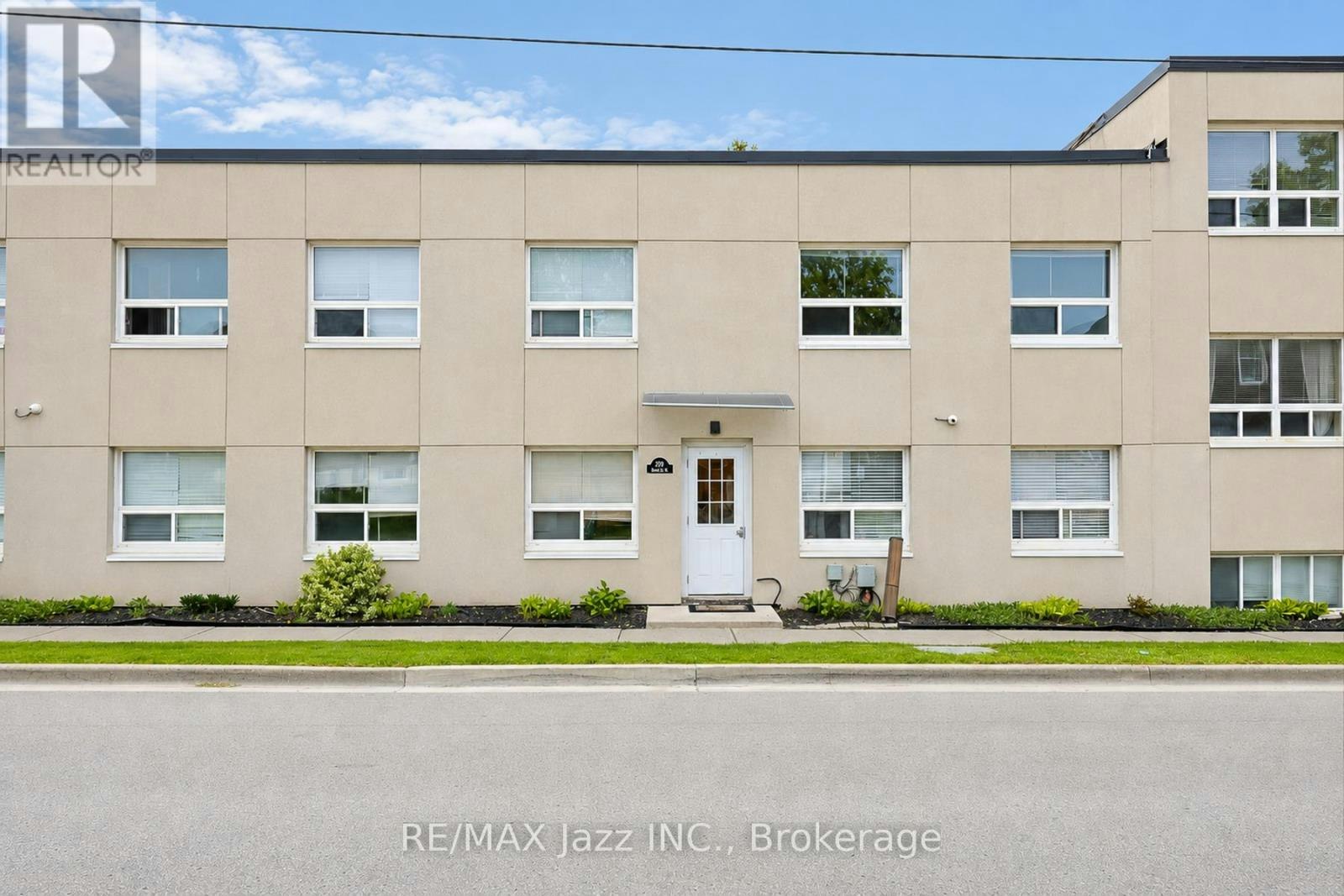1-209 Stacey Avenue, Oshawa, ON, L1H 5A6 - 4