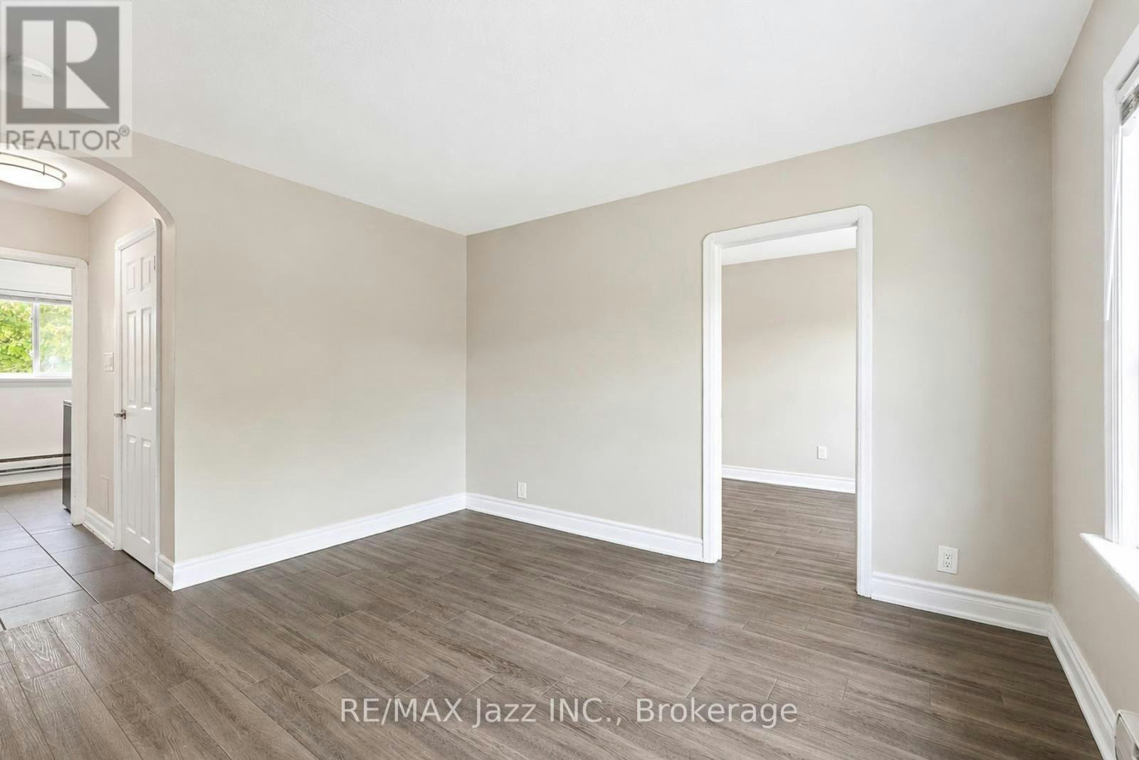 1-209 Stacey Avenue, Oshawa, ON, L1H 5A6 - 27