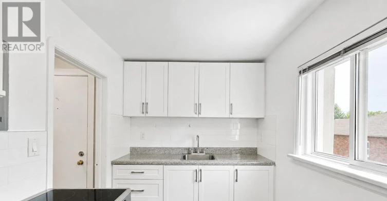 1-209 Stacey Avenue, Oshawa, ON, L1H 5A6 - 11
