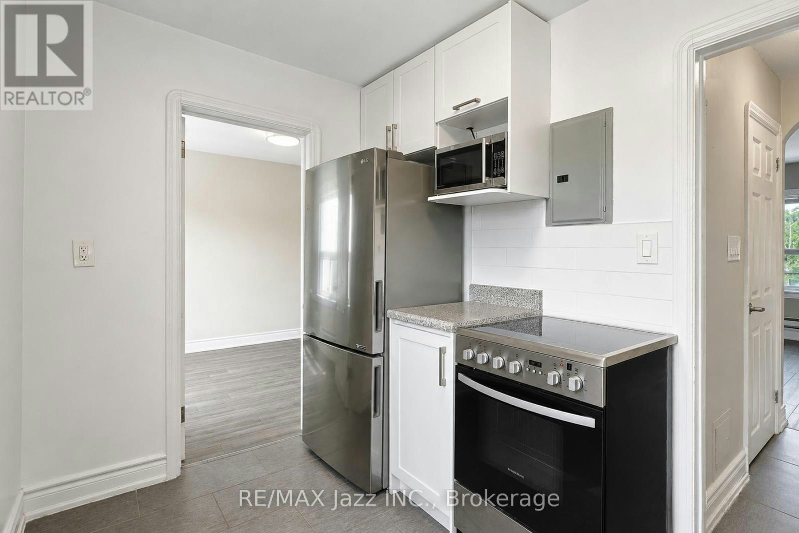 1-209 Stacey Avenue, Oshawa, ON, L1H 5A6 - 13
