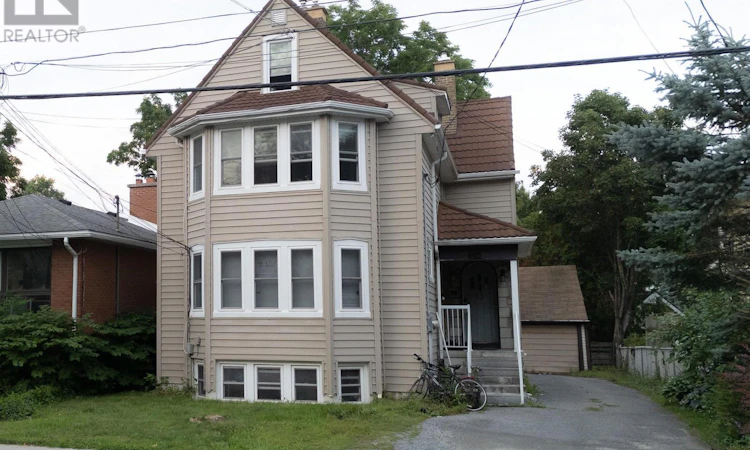 63 Pembroke Street