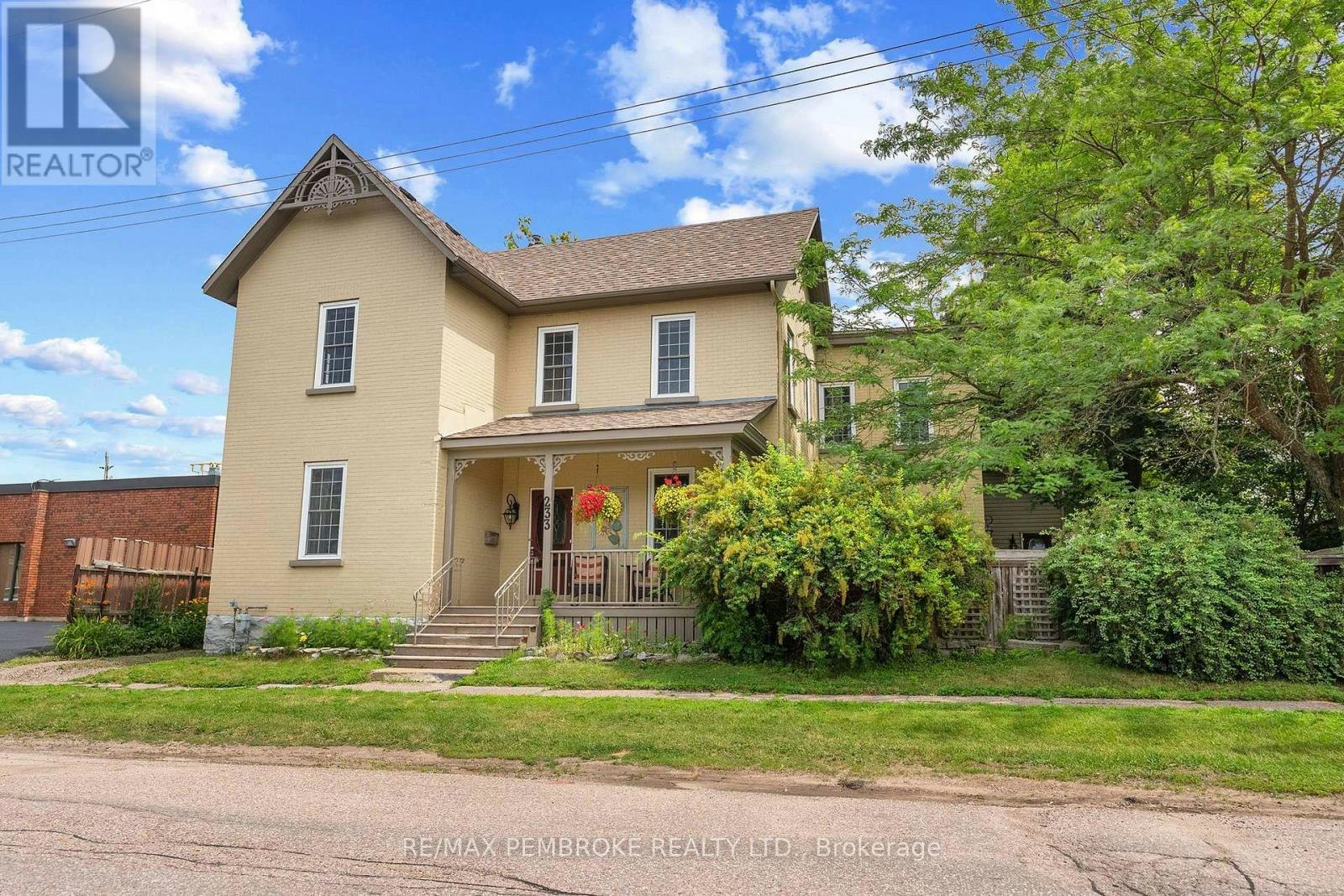 233 Catherine Street, Pembroke, ON, K8A 1V5