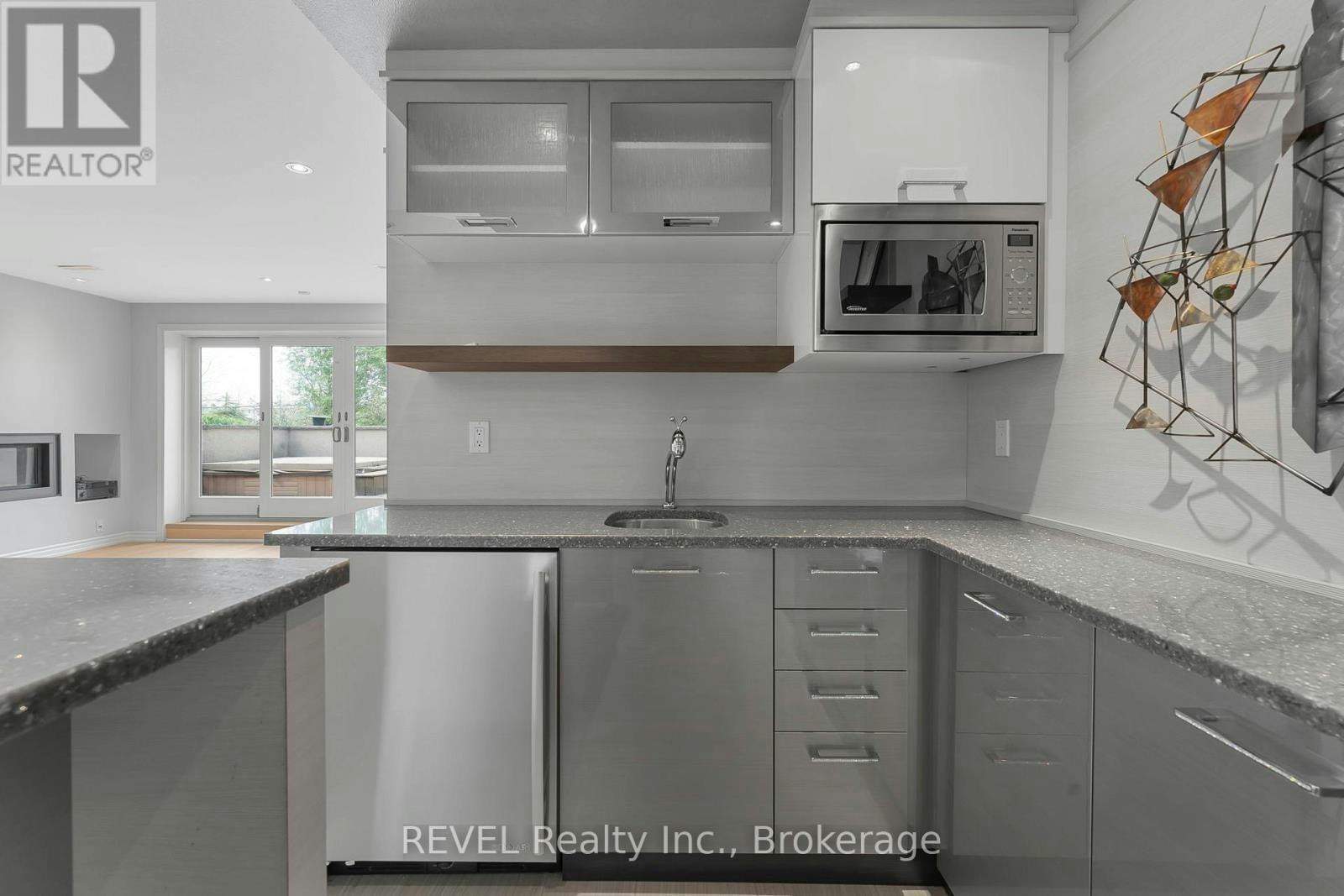 661 Clarence Street, Port Colborne, ON, L3K 6B8 - 33