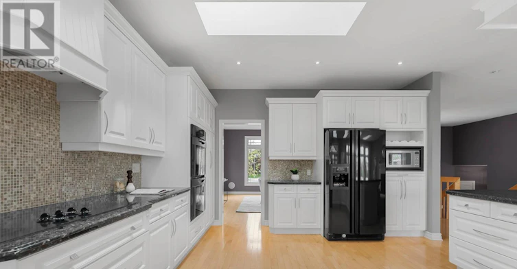 661 Clarence Street, Port Colborne, ON, L3K 6B8 - 11