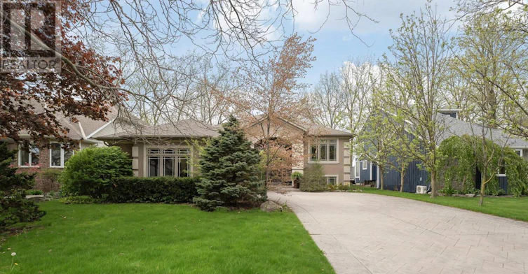 661 Clarence Street, Port Colborne, ON, L3K 6B8 - 2