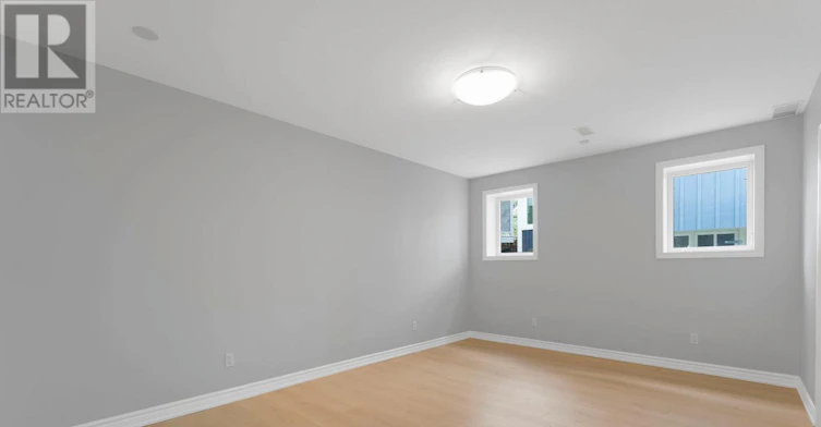 661 Clarence Street, Port Colborne, ON, L3K 6B8 - 38