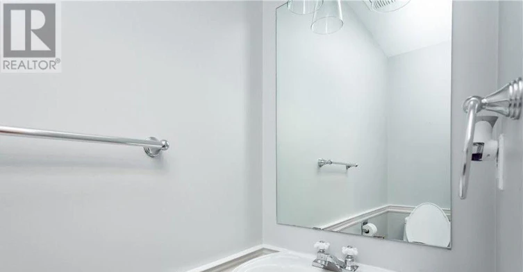 32-2920 Headon Forest Drive, Burlington, ON, L7M 3Z7 - 3