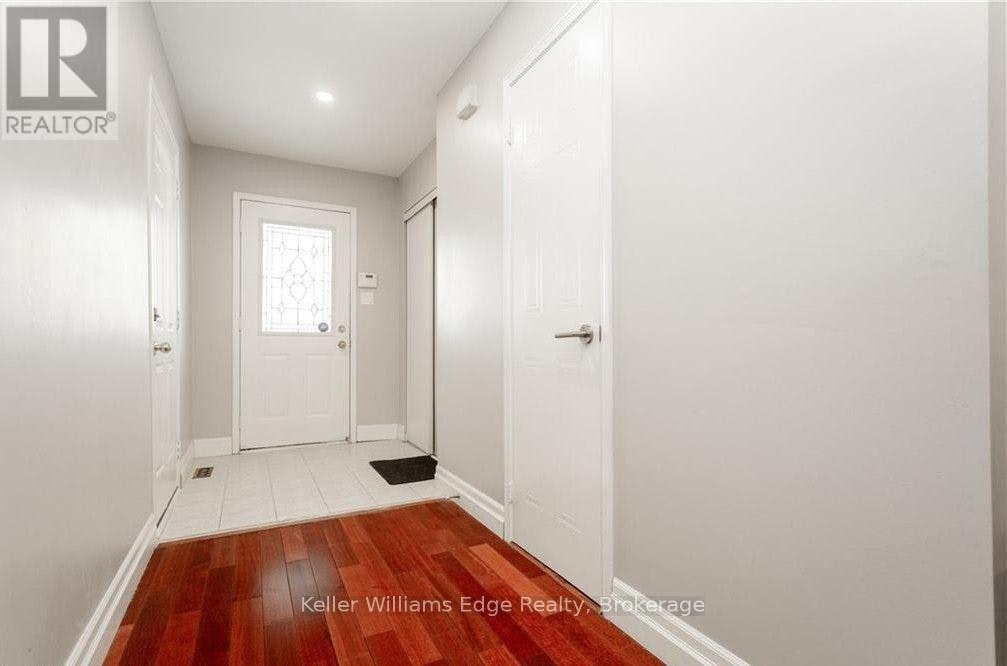 32-2920 Headon Forest Drive, Burlington, ON, L7M 3Z7 - 2