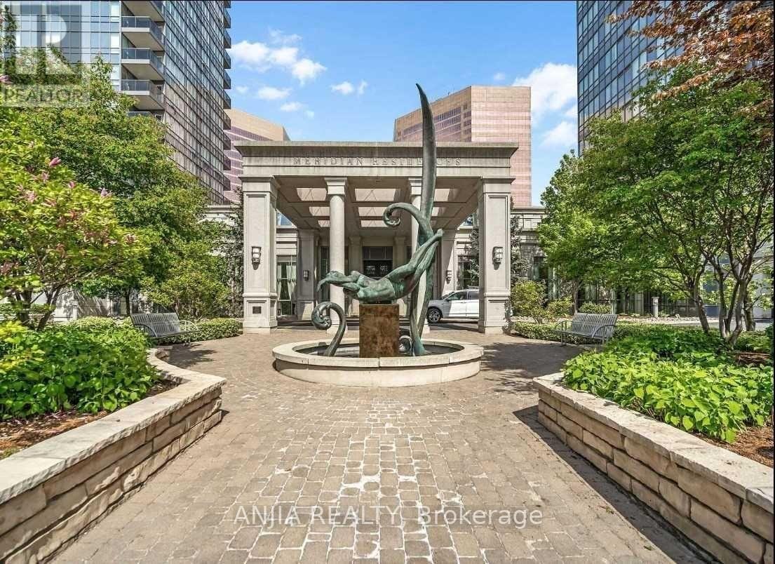 1024-25 Greenview Avenue, Toronto, ON, M2M 0A5 - 2