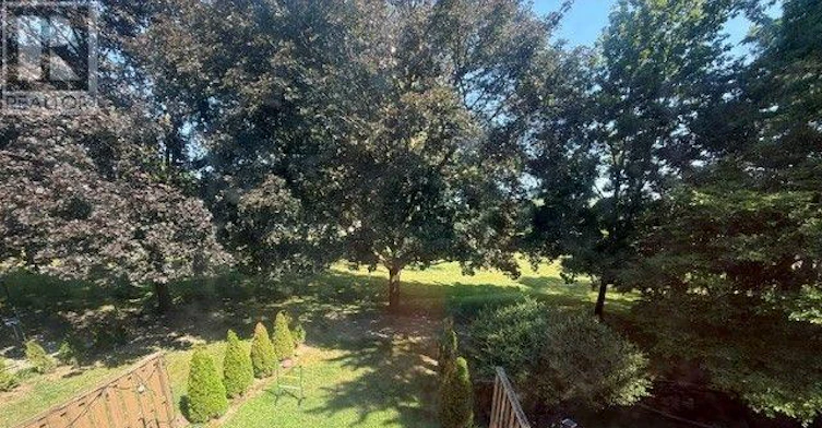 8 Farmstead Road, Toronto, ON, M2L 2G2 - 36
