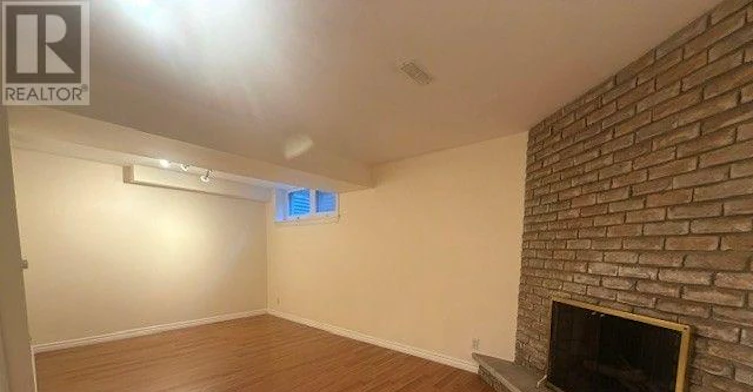 8 Farmstead Road, Toronto, ON, M2L 2G2 - 32