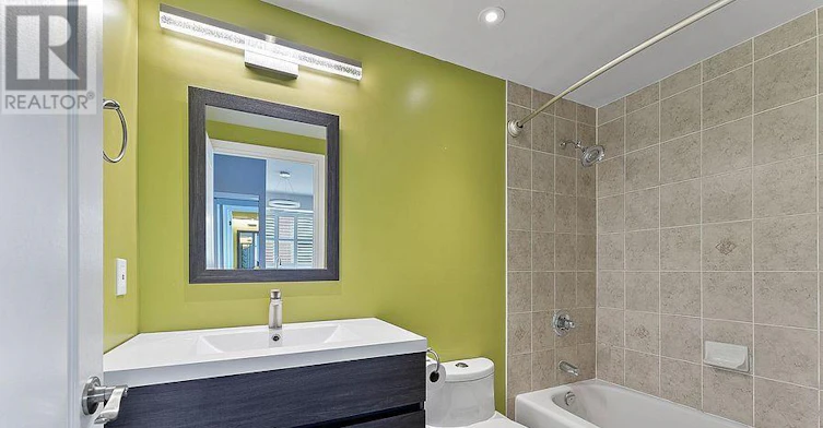 1210-2 Clairtrell Road, Toronto, ON, M2N 7H5 - 27