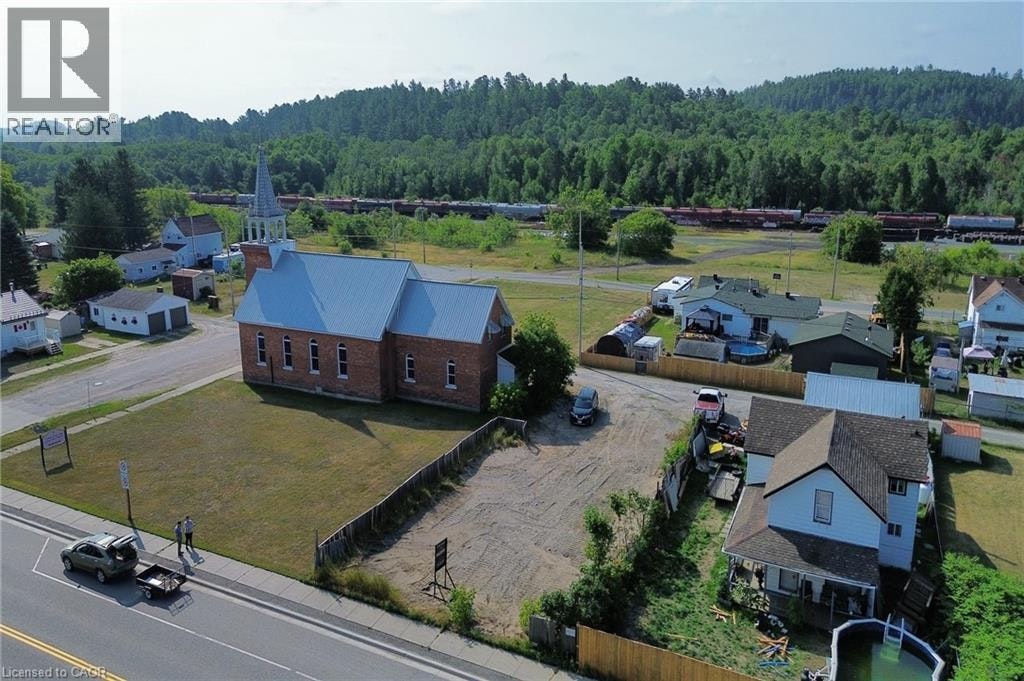 33 Main Street, Webbwood, ON, P0P 2G0