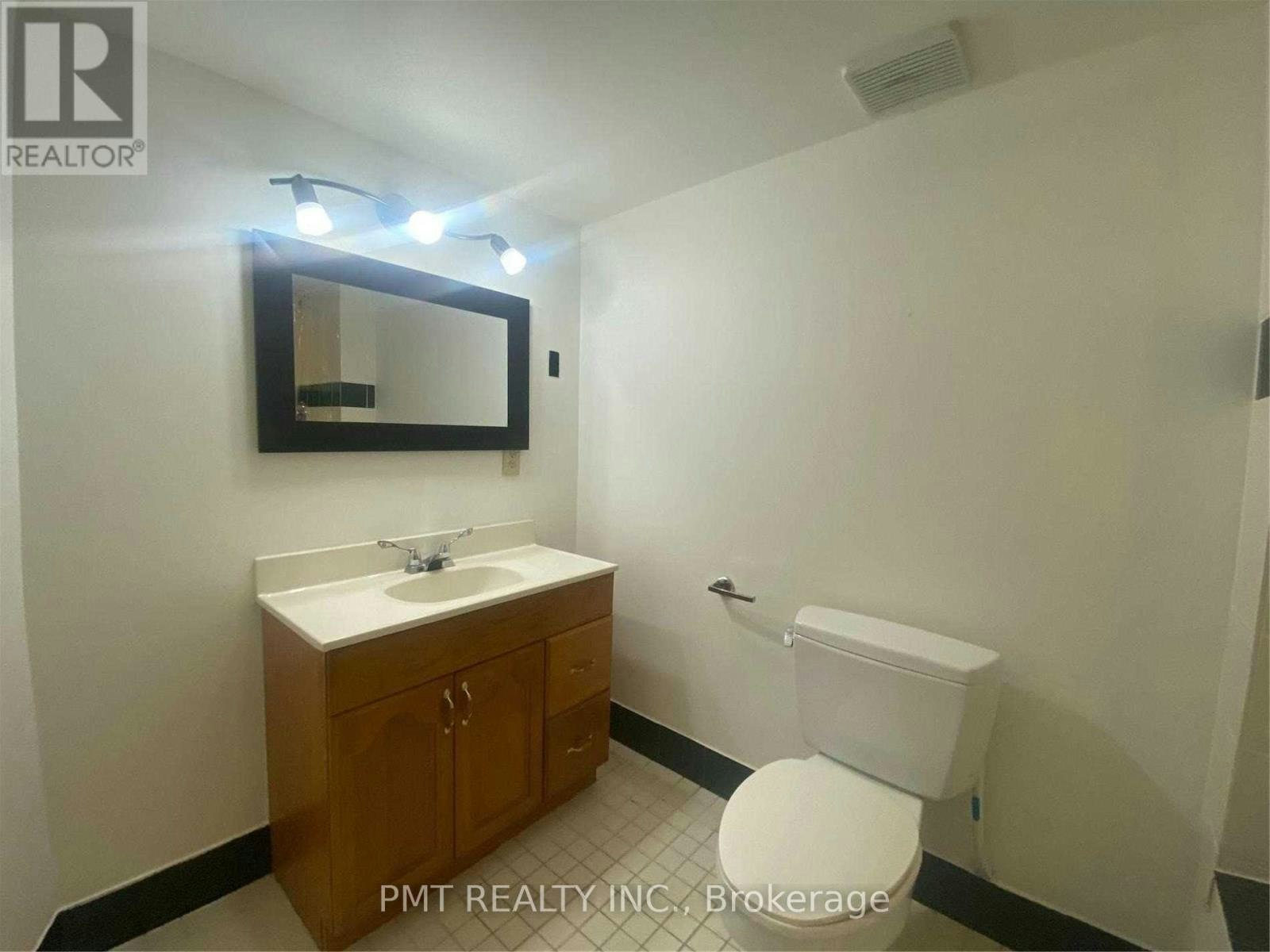LOWER-41 Park Street, Toronto, ON, M1N 2N4 - 9