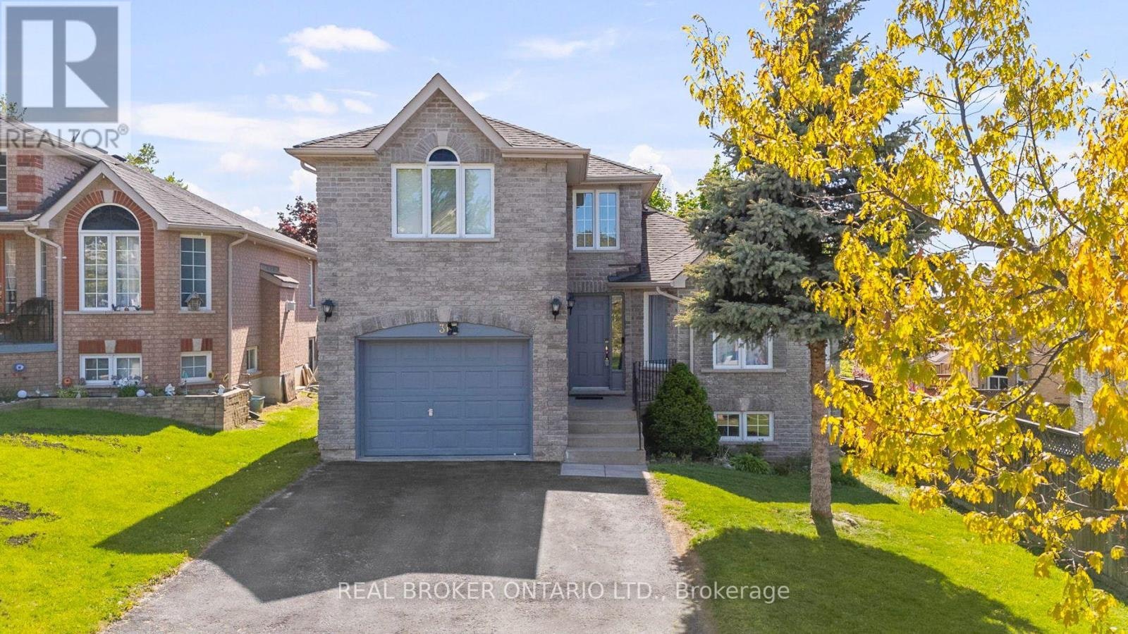 31 Bell Street, Barrie, ON, L4N 0J2