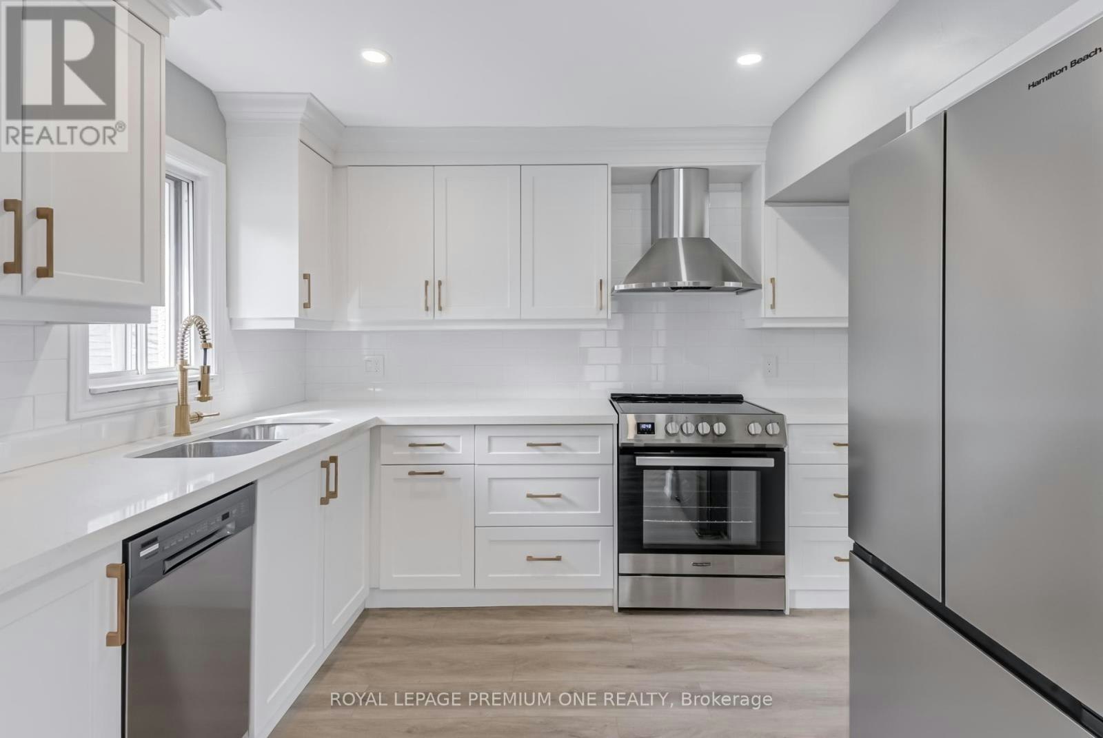 2-79 Twenty Fifth Street, Toronto, ON, M8V 3P7 - 9