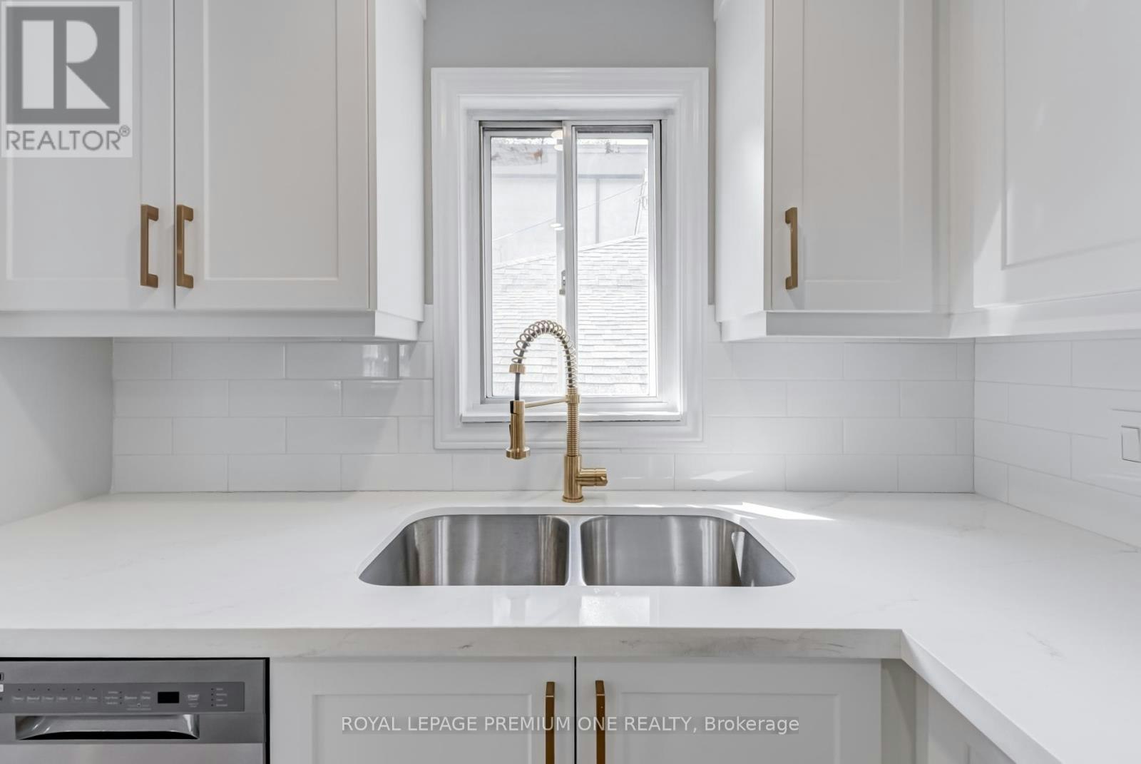 2-79 Twenty Fifth Street, Toronto, ON, M8V 3P7 - 12