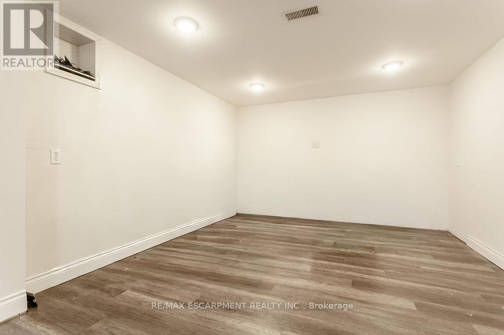 270 Beach Boulevard, Hamilton, ON, L8H 6W1 - 33