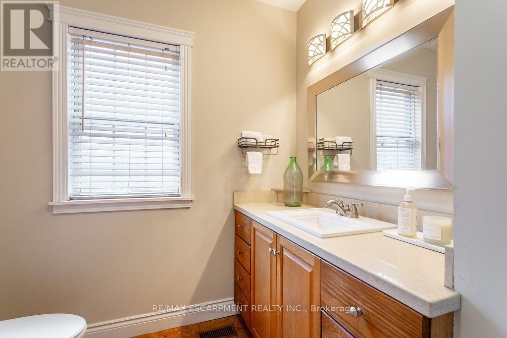 270 Beach Boulevard, Hamilton, ON, L8H 6W1 - 20