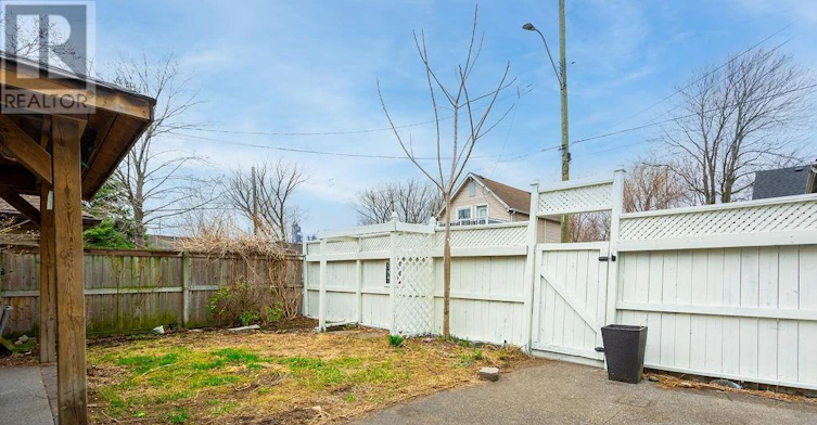 270 Beach Boulevard, Hamilton, ON, L8H 6W1 - 37