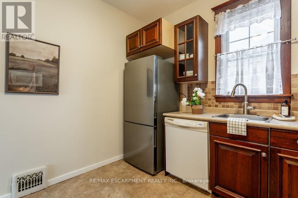 270 Beach Boulevard, Hamilton, ON, L8H 6W1 - 19