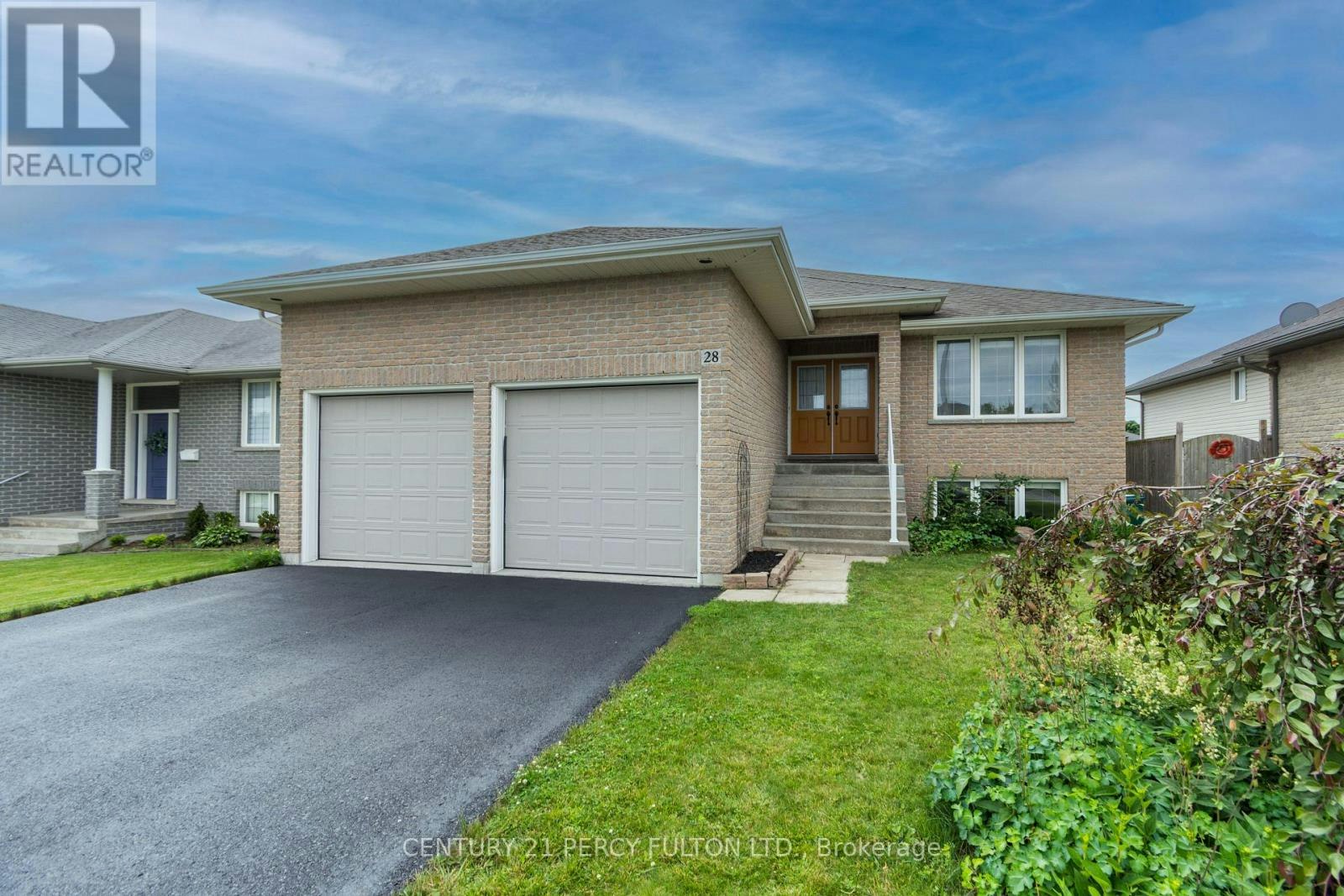 28 Freedom Crescent, Quinte West, ON, K8V 0C1