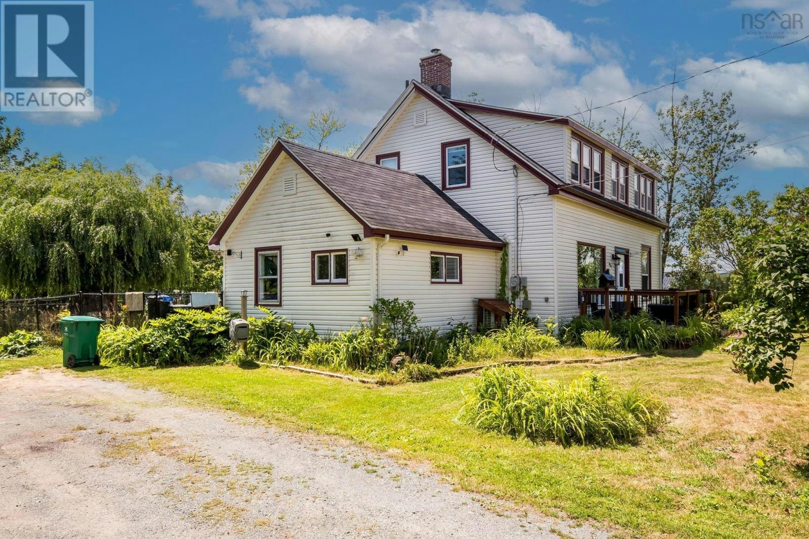 301 Town Road, Falmouth, NS, B0P 1L0